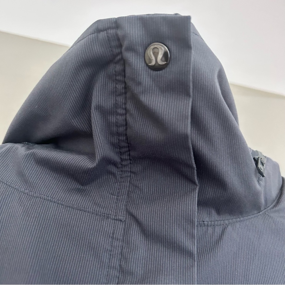 Lululemon Jacket - Picture 5 of 14
